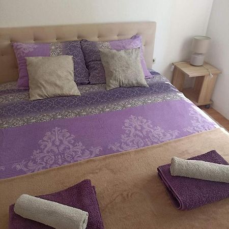 Sleep & Fly - Sarajevo Airport Apartment Экстерьер фото